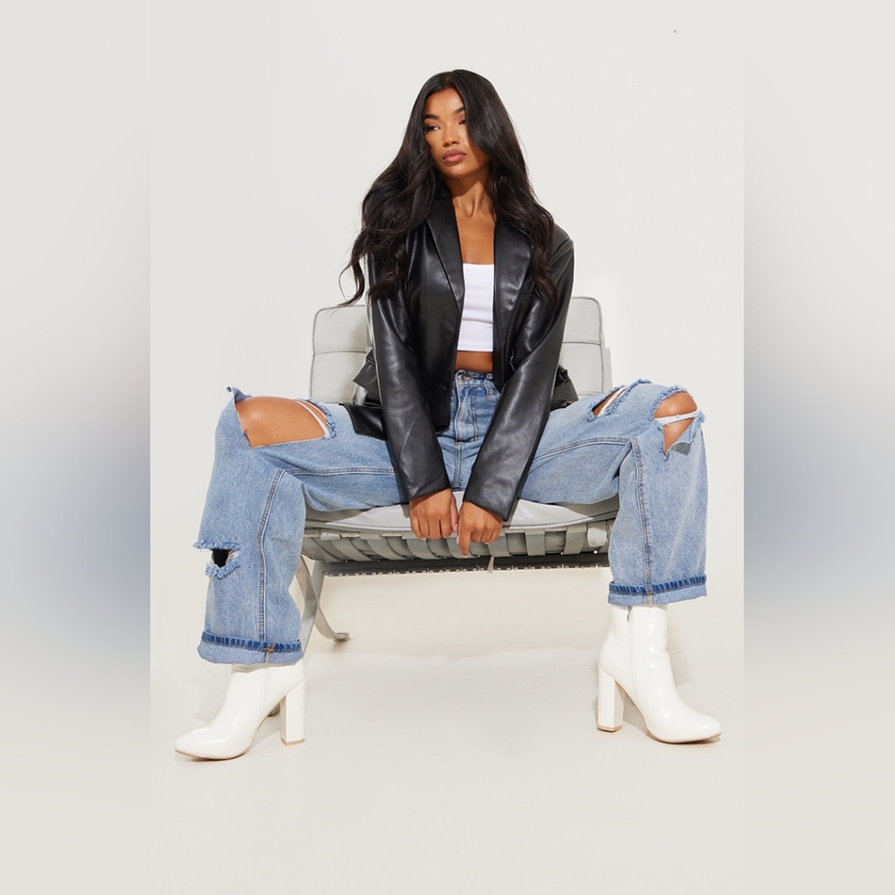 Pretty little things white boots US size 6/UK size 4